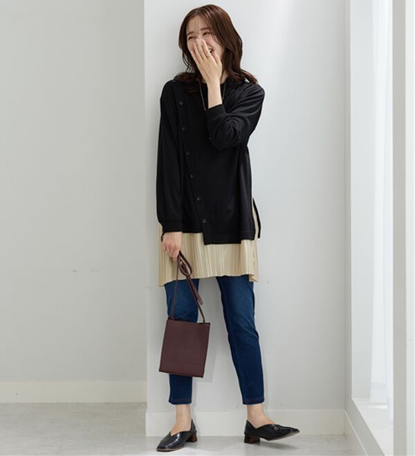 BELLUNA（ベルーナ）の「裾プリーツ切替ボタン使いチュニック（チュニック）」｜詳細画像