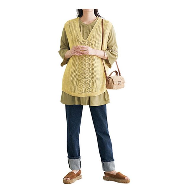 BELLUNA（ベルーナ）の「透かし編みが涼し気なニットベスト（ベスト）」｜詳細画像