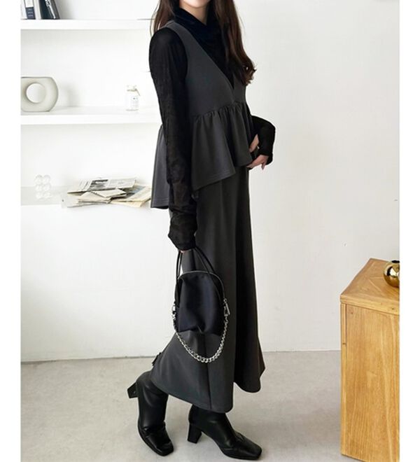 GeeRA（ジーラ）の「楽ちん！ペプラムジャンパースカート（ジャンパースカート）」｜詳細画像