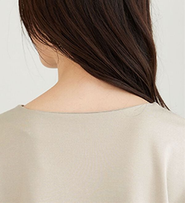 BELLUNA（ベルーナ）の「もちっとなめらか！大人顔サマ見えプルオーバー（カットソー）」｜詳細画像