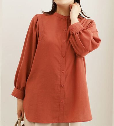 BELLUNA（ベルーナ）の「ビンテージ素材肩タックブラウス（ブラウス）」