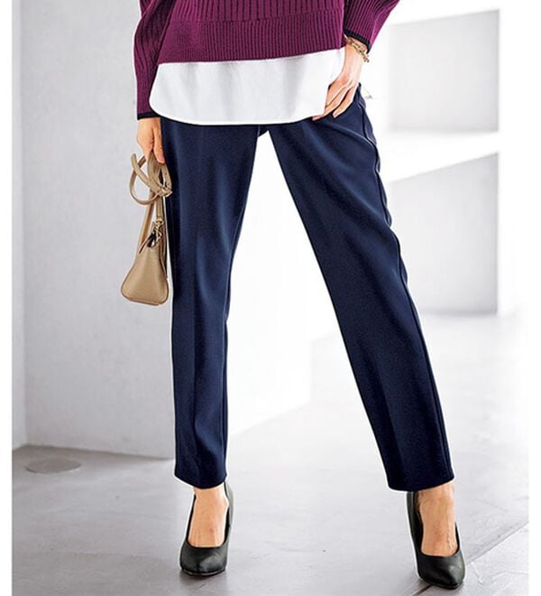 BELLUNA（ベルーナ）の「裏起毛ジョーゼット素材テーパードパンツ（テーパードパンツ）」｜ネイビー