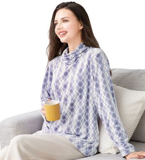 LAVIENNE（ラヴィエンヌ）の「ストレッチ素材のゆるっとハイネックプルオーバー（パジャマ・ルームウェア）」｜ラベンダー系アーガイル柄