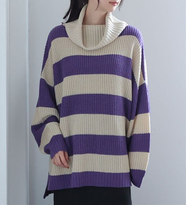 「【ＬＬ～４Ｌ】オフタートルワイドボーダーニットプルオーバー（ニット・セーター）」｜グレージュ&times;パープル