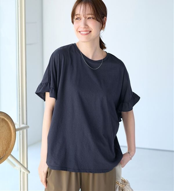 Viola e Viola（ヴィオラ エ ヴィオラ）の「サラリ綿混フリル袖Tシャツ（カットソー）」｜詳細画像