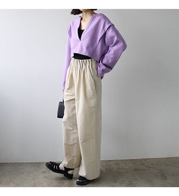 GeeRA（ジーラ）の「タックデザインストレートワイドパンツ（フルレングスパンツ）」｜詳細画像