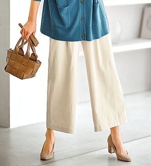 BELLUNA（ベルーナ）の「サラもち！快適ビンテージ調素材ワイドパンツ（ワイドパンツ・ガウチョ）」｜アイボリー