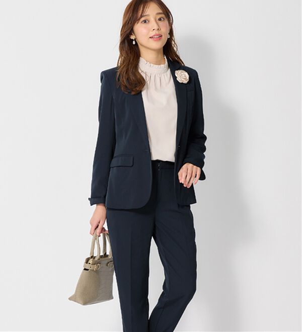 美品✨ アストリア フルール パンツ スーツ セットアップ 洗える 近年モデル 美品 アストリア フルール パンツ スーツ セットアップ 洗える