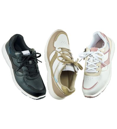 BELLUNA（ベルーナ）の「＜ダンロップリファインド＞４Ｅ防水切替スニーカー（スニーカー）」