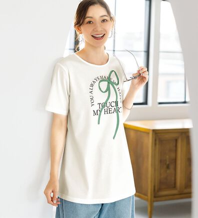 BELLUNA（ベルーナ）の「一枚で着映えるデコラＴ（Tシャツ）」