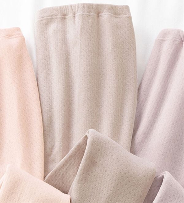 「【日本製】ふんわり暖かインナー・ボトム（肌着・インナーウェア）」｜ボトムベージュ