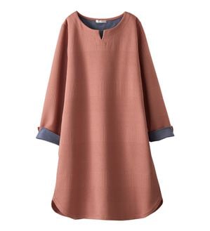 BELLUNA（ベルーナ）の「ボーダージャカード素材ワンピース（その他ワンピース）」｜コーラル