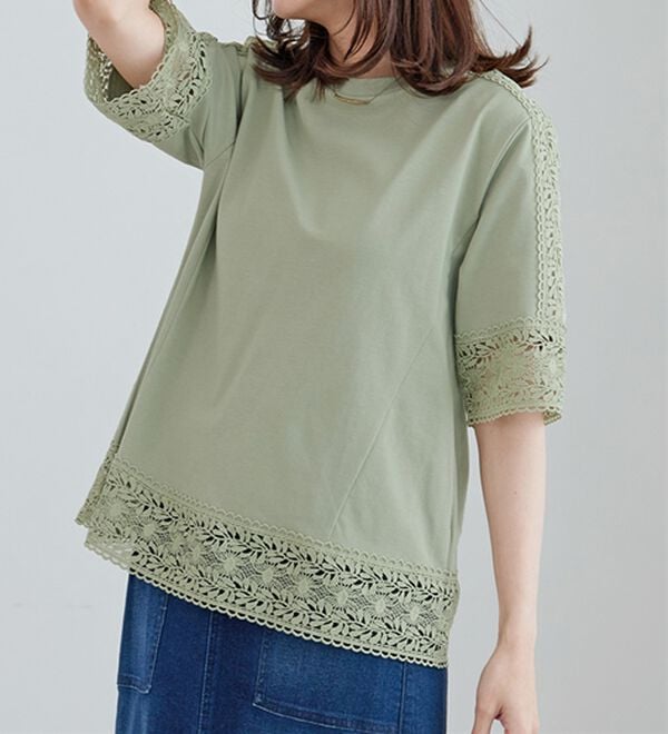 BELLUNA（ベルーナ）の「リーフ柄レース使いプルオーバー（カットソー）」｜オリーブ