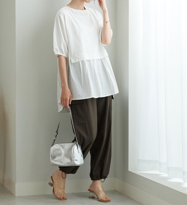 BELLUNA（ベルーナ）の「ギャザー使い異素材切替ふんわりチュニック（チュニック）」｜詳細画像