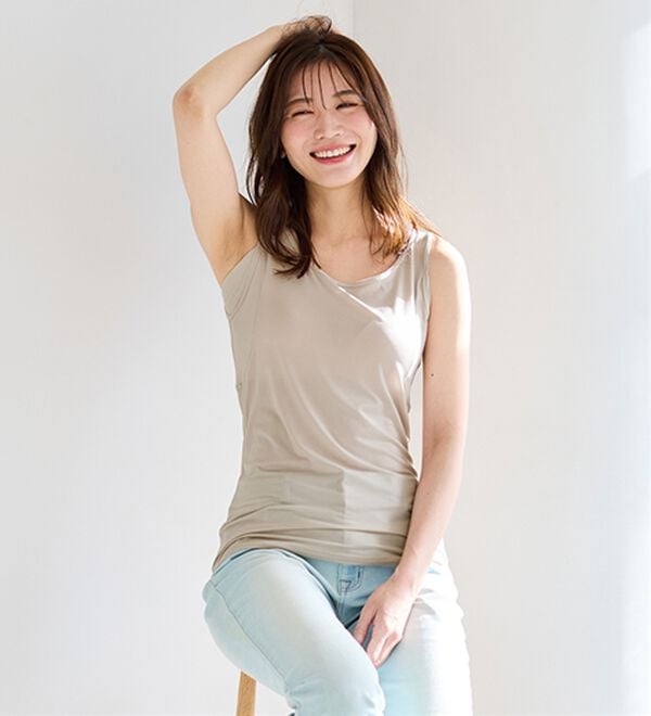 LAVIENNE（ラヴィエンヌ）の「【暑がりさん必見！】瞬間ひんやり冷感！タンクトップインナー＜さらりラボ＞（肌着・インナーウェア）」｜詳細画像