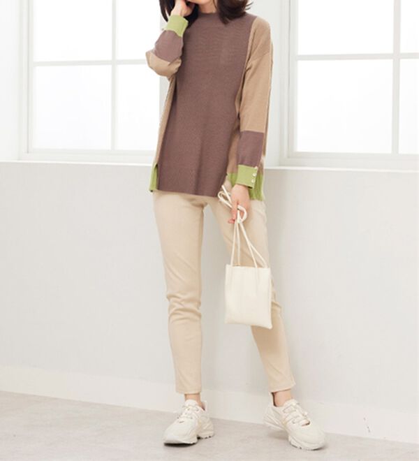 BELLUNA（ベルーナ）の「配色デザイン編地切替ニットプルオーバー（ニット・セーター）」｜詳細画像