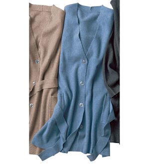 VINNO（ヴィノ）の「なめらかリッチ・ミラノリブカーディガン（ニットカーディガン）」｜杢ブルー