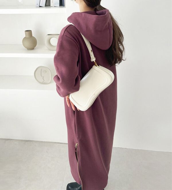 GeeRA（ジーラ）の「裏起毛裾ファスナーパーカーワンピース（カットソーワンピース）」｜詳細画像