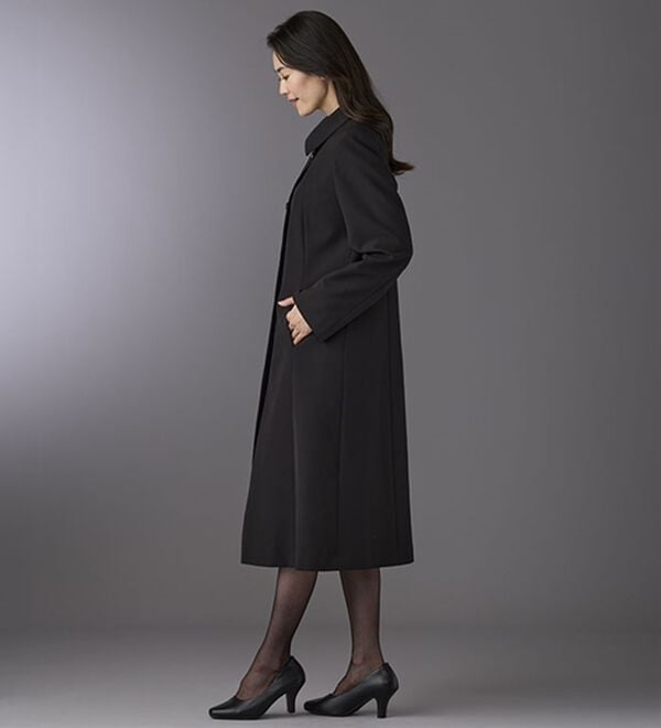 BELLUNA（ベルーナ）の「はっ水加工フォーマルコート（ライナー付）（ブラックフォーマル（喪服・礼服））」｜詳細画像