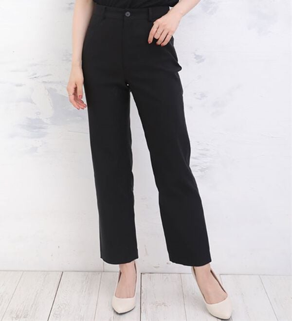 A HAPPY MARILYN（アハッピーマリリン）の「【ＬＬ～６Ｌ】ヒップアップして美尻が叶うパンツ（フルレングスパンツ）」｜ブラック