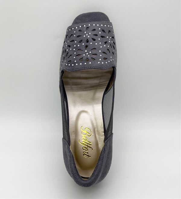 BELLUNA（ベルーナ）の「４Ｅチュールレースウェッジパンプス（パンプス）」｜詳細画像