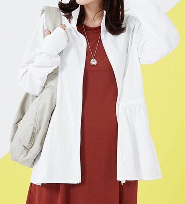 BELLUNA（ベルーナ）の「ギャザー切替ラッシュガードＵＶ対策ジャケット（パーカー）」｜詳細画像