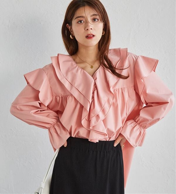 RANAN（ラナン）の「ビッグカラーフリルブラウス（ブラウス）」｜コーラルピンク