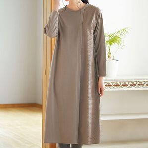 BELLUNA（ベルーナ）の「切替デザインゆったりワンピース（カットソーワンピース）」｜詳細画像