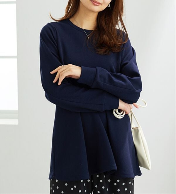 BELLUNA（ベルーナ）の「裏起毛ふくれジャカードペプラムチュニック（チュニック）」｜詳細画像