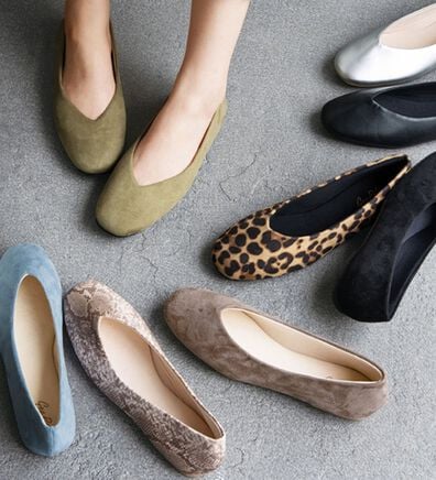 GeeRA（ジーラ）の「足にフィット！スクエアトゥパンプス　プレーン（パンプス）」