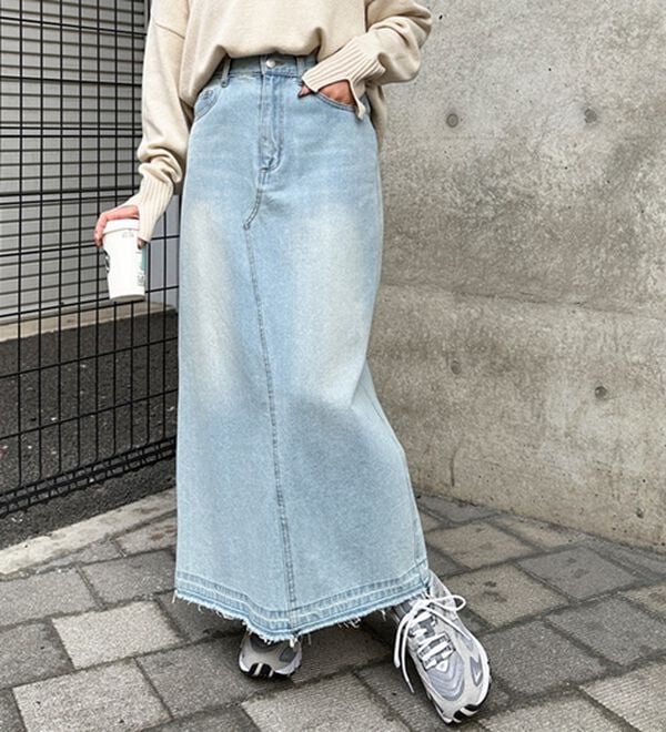 GeeRA（ジーラ）の「バックスリットデニムロングスカート（ロングスカート）」｜詳細画像