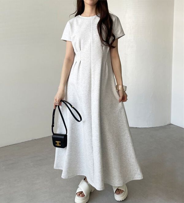 GeeRA（ジーラ）の「前後2WAYハーフジップフレンチ袖ワンピース（カットソーワンピース）」｜詳細画像