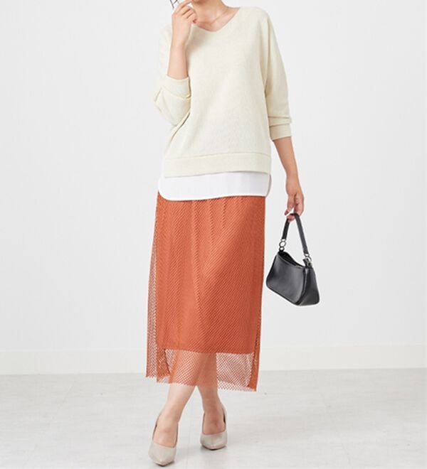 BELLUNA（ベルーナ）の「ラメ調レイヤード風プルオーバー（カットソー）」｜詳細画像