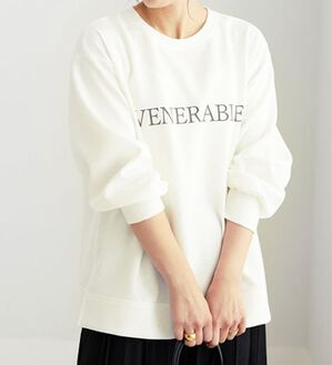 BELLUNA（ベルーナ）の「ロゴプリントダンボールプルオーバー（カットソー）」｜アイボリー