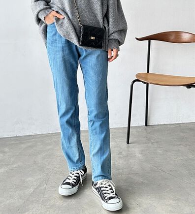 GeeRA（ジーラ）の「美脚シルエットテーパードデニムパンツ（テーパードパンツ）」