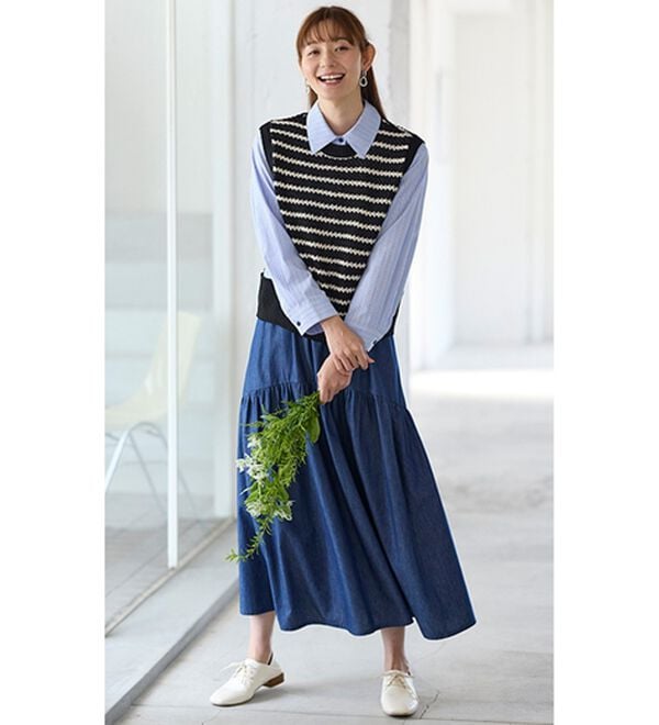 BELLUNA（ベルーナ）の「ふんわりギャザーのデニムスカート（ロングスカート）」｜詳細画像