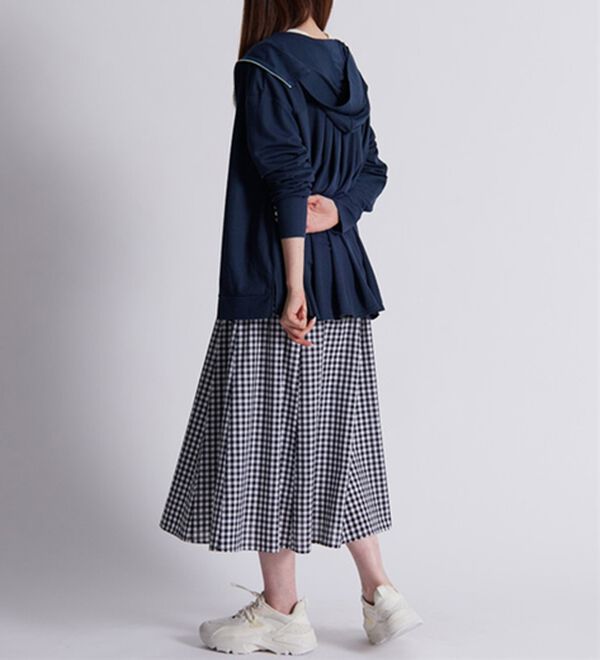 BELLUNA（ベルーナ）の「絶対に焼けたくない！後プリーツＵＶパーカー（パーカー）」｜詳細画像