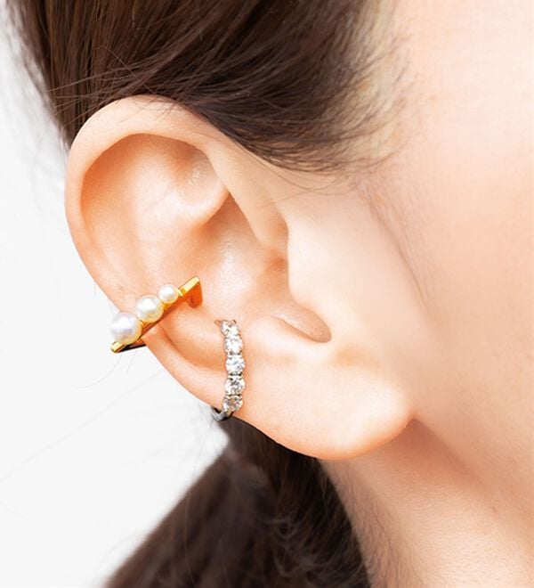 ルフラン（ルフラン）の「＜イヤカフ＞煌めくキュービックジルコニア（イヤリング・ピアス）」｜詳細画像