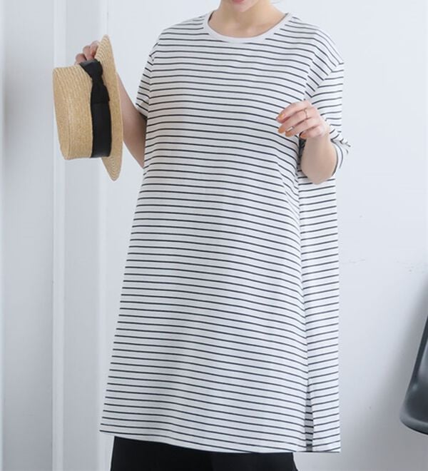 A HAPPY MARILYN（アハッピーマリリン）の「【Ｍ～８Ｌ】【接触冷感・吸水速乾】体型カバー五分袖チュニック（チュニック）」｜オフ&times;ブラック