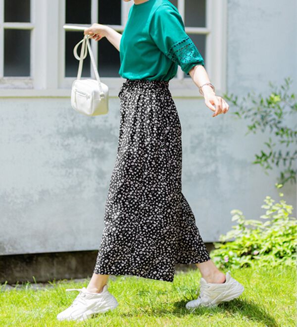 BELLUNA（ベルーナ）の「【接触冷感】レーヨン素材プリントワイドパンツ（ワイドパンツ・ガウチョ）」｜詳細画像