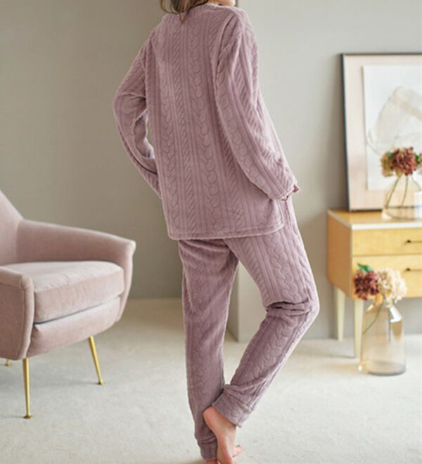 YU'NOW（ユナウ）の「ケーブルニット風フリースルームウェアセット（パジャマ・ルームウェア）」｜詳細画像