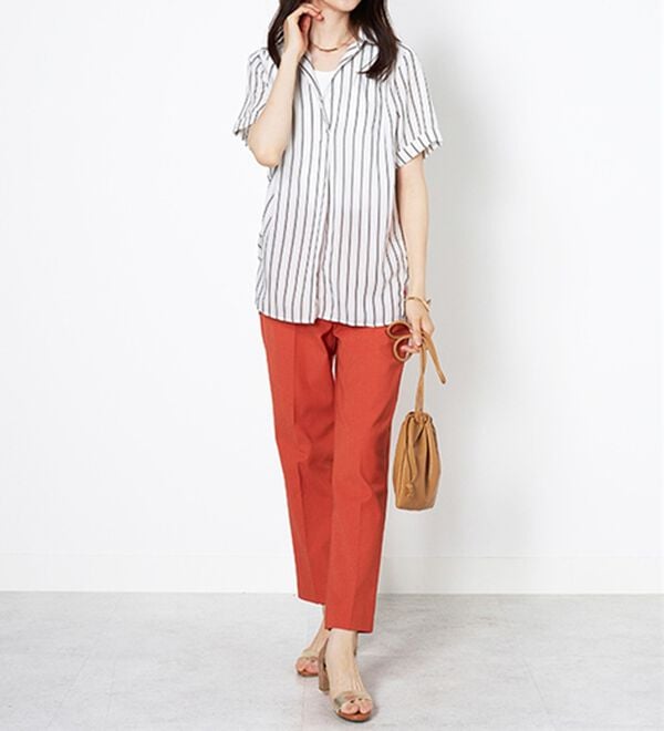 BELLUNA（ベルーナ）の「エアリーツイル裾タックシャツチュニック（チュニック）」｜詳細画像