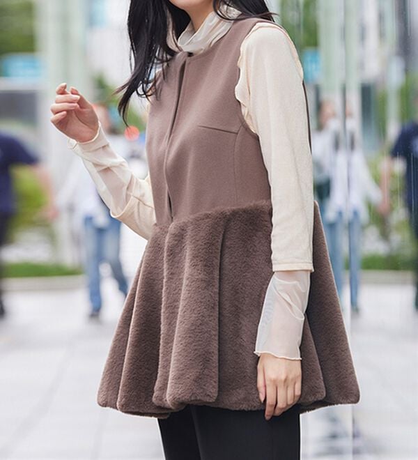 RANAN（ラナン）の「ペプラムファー切替ジレ（ジレ）」｜詳細画像