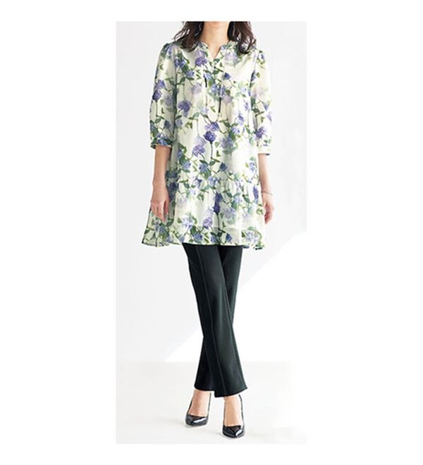 BELLUNA（ベルーナ）の「ｐｌａｎｔｉｃａプリントチュニック（シャツ）」｜詳細画像