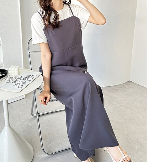 GeeRA（ジーラ）の「バックストラップデザインキャミワンピース（その他ワンピース）」｜チャコールグレー