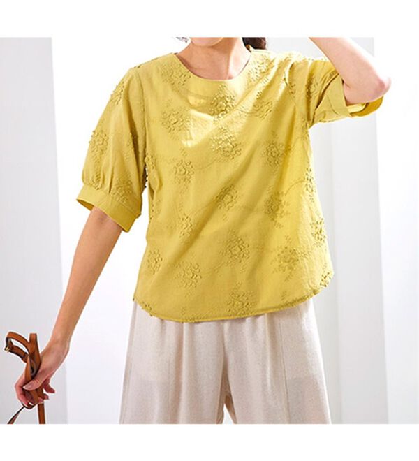 BELLUNA（ベルーナ）の「刺しゅうデザインゆったりブラウス（ブラウス）」｜詳細画像