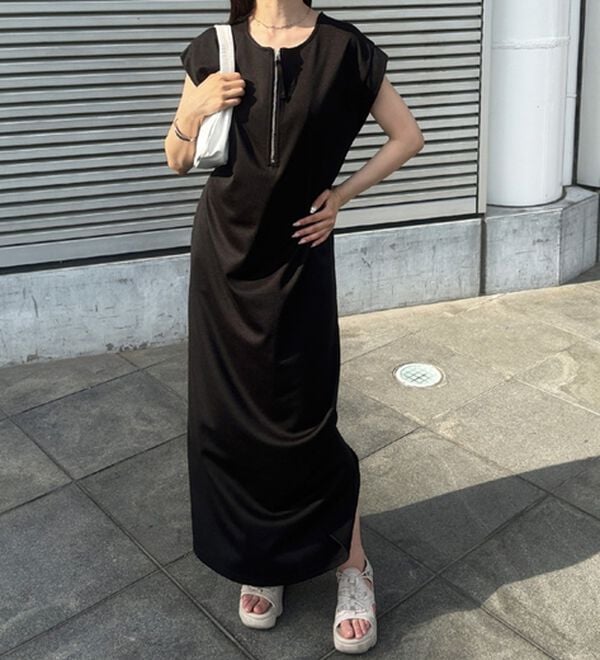 GeeRA（ジーラ）の「前後２ＷＡＹハーフジップＩラインワンピース（カットソーワンピース）」｜詳細画像