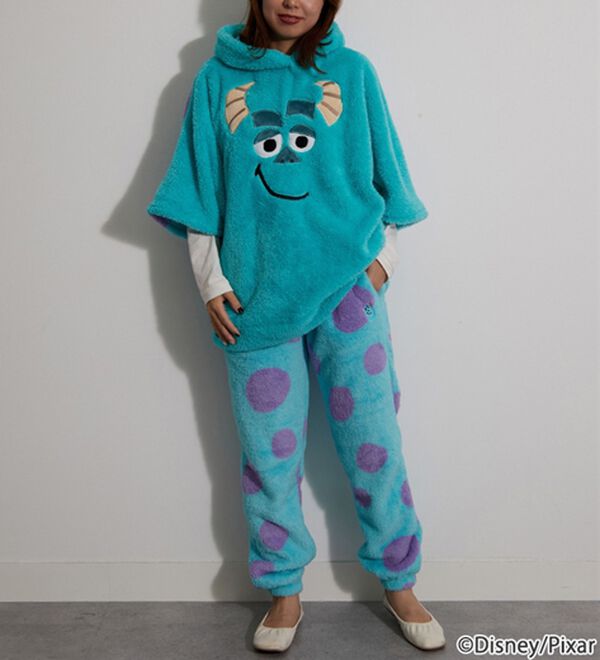 BELLUNA（ベルーナ）の「＜Ｄｉｓｎｅｙ＞【モンスターズ・インク（サリー）】両面ボアポンチョ（パジャマ・ルームウェア）」｜詳細画像