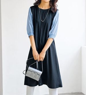 BELLUNA（ベルーナ）の「袖切替デザインシャーリングワンピース（その他ワンピース）」｜ネイビー系