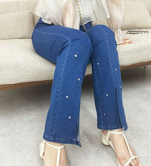 GeeRA（ジーラ）の「ハートスタッズ付フレアーパンツ（フルレングスパンツ）」｜詳細画像